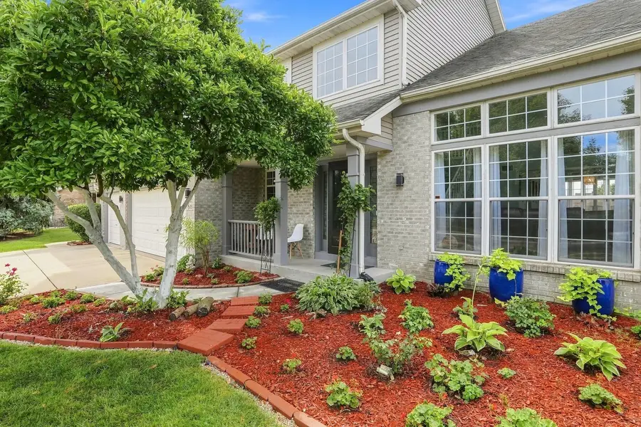 66 White Oak Drive, North Aurora, IL 60542 - #3