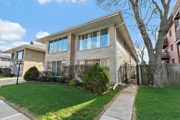 1111 N Harlem Avenue #2A, Oak Park, IL 60302