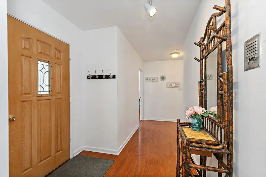 1111 N Harlem Avenue #2A, Oak Park, IL 60302 - #3