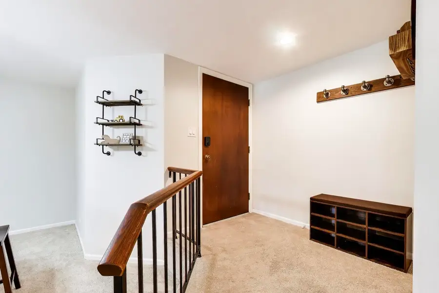 1048 Harbour Court #2B, Wheeling, IL 60090 - #2