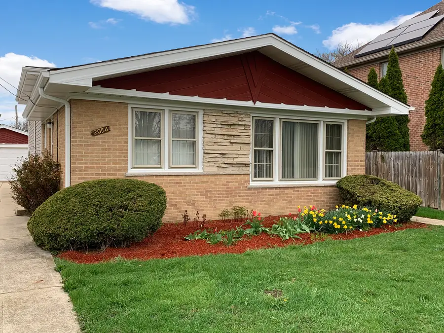 2054 Birch Street, Des Plaines, IL 60018 - #2