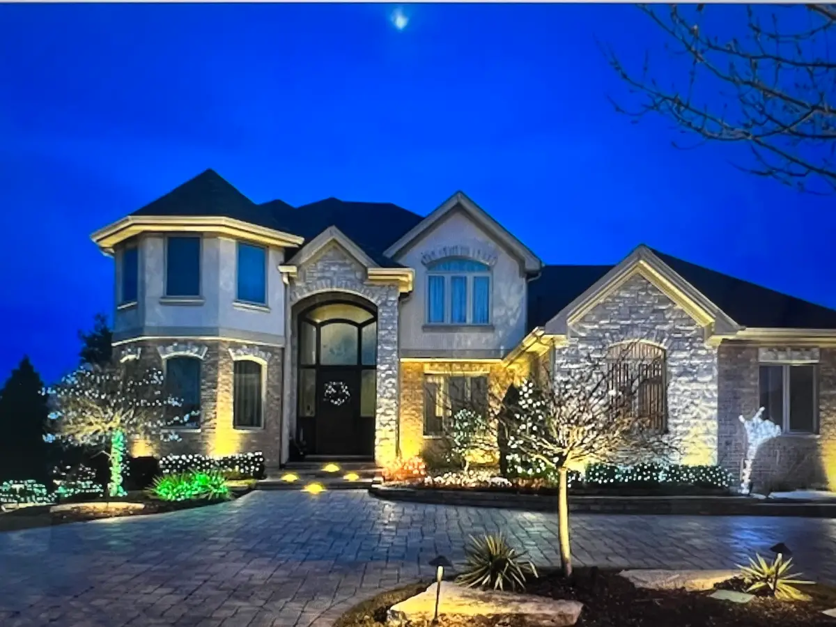 525 Senon Drive, Lemont, IL 60439 - #1