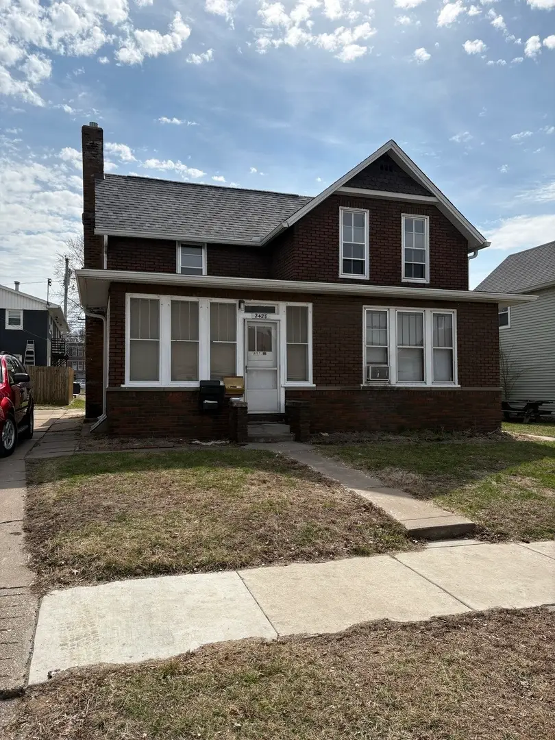 2428 5th Avenue, Moline, IL 61265 - #1
