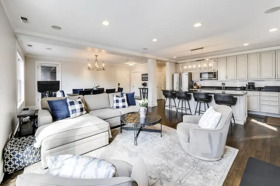 714 W Melrose Street #2E, Chicago, IL 60657 - #3