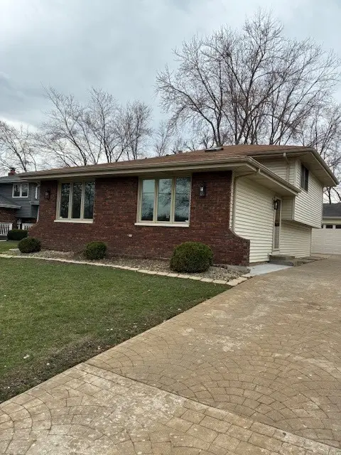 15842 Lavergne Avenue, Oak Forest, IL 60452 - #2