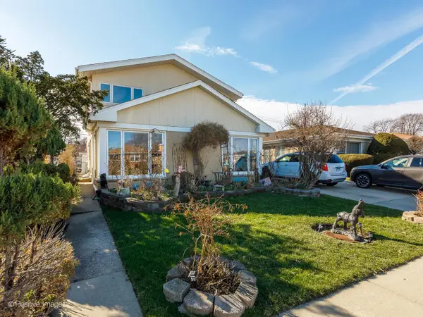 7520 Crawford Avenue, Skokie, IL 60077