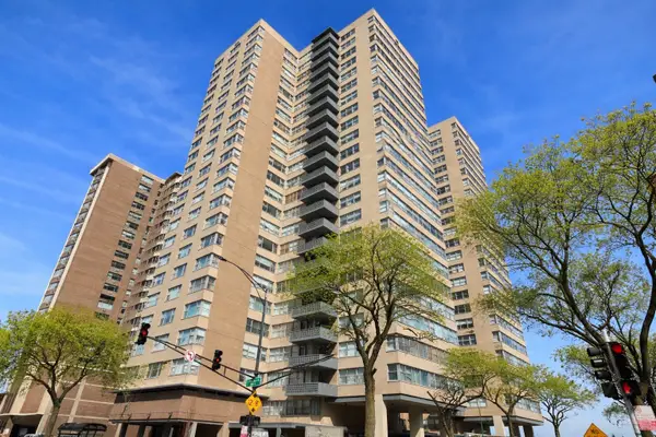6301 N Sheridan Road #15H, Chicago, IL 60660