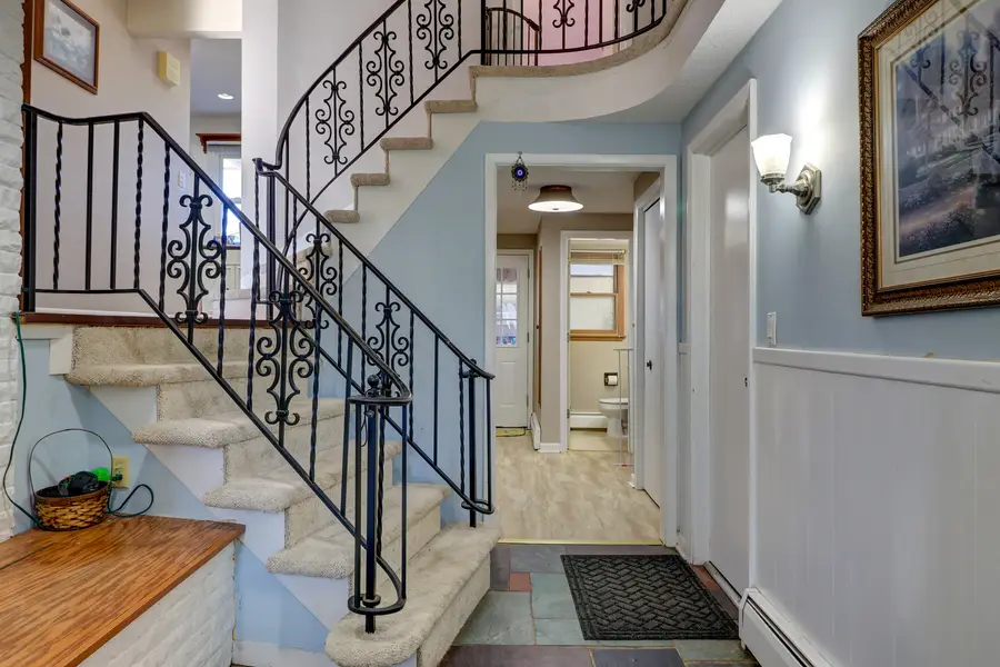 1411 2nd Avenue, Camanche, IA 52730 - #2