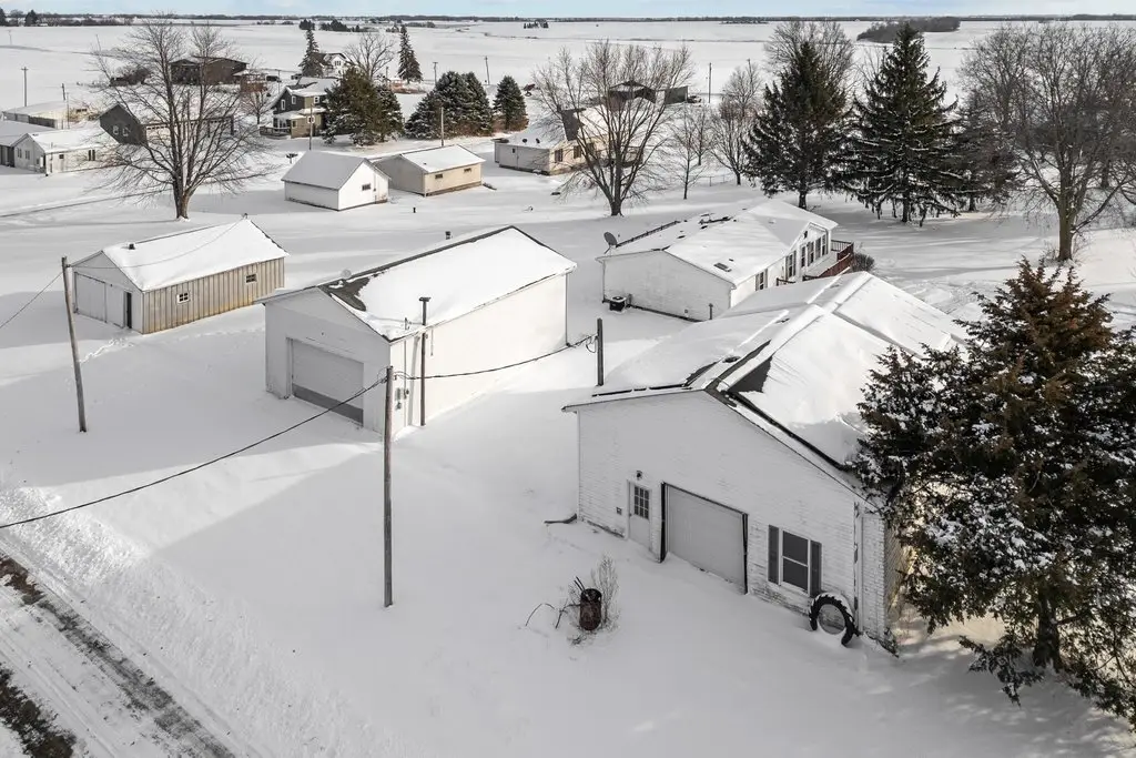 409 233rd Street, Aledo, IL 61231 - #1