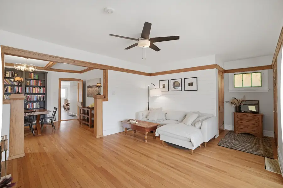 5340 W Agatite Avenue, Chicago, IL 60630 - #3