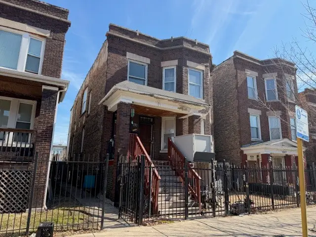 5925 S Rockwell Street, Chicago, IL 60629 - #2