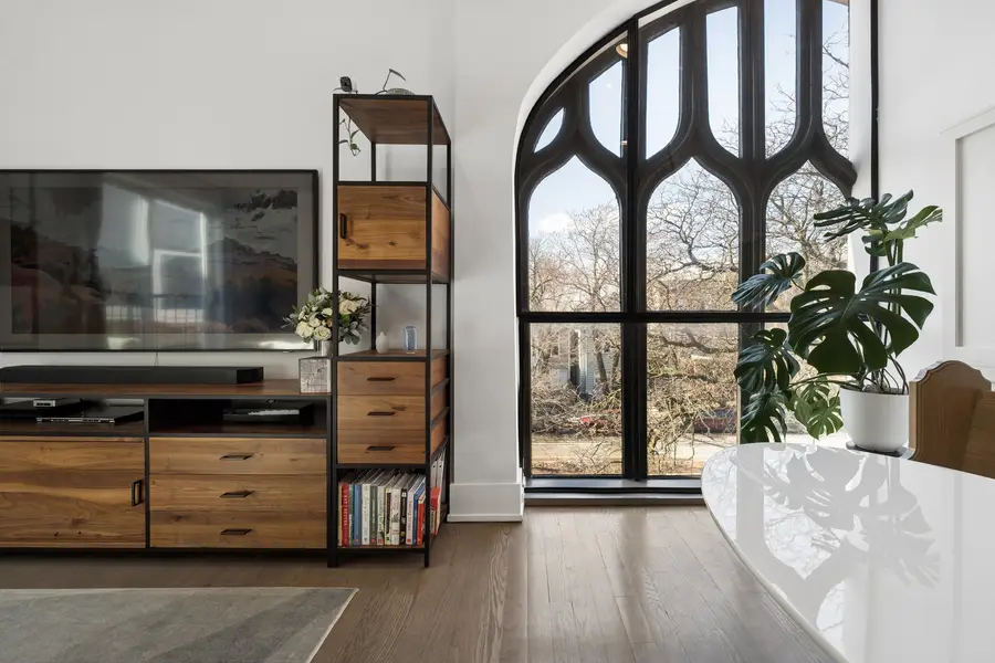 1847 N Kedzie Avenue #3S, Chicago, IL 60647 - #2