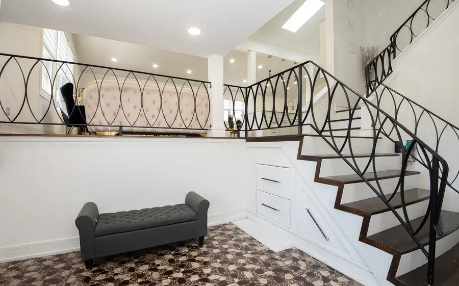 9909 N Huber Lane, Niles, IL 60714 - #3