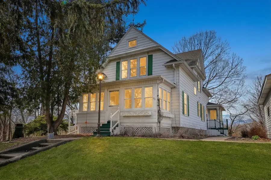 55 N Madison Street, Oswego, IL 60543 - #3