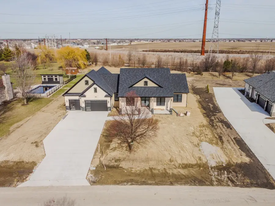 18843 S Chestnut Drive, Shorewood, IL 60404 - #2