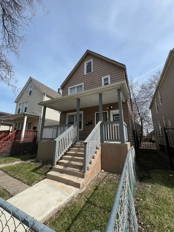 Address Withheld By Seller, Chicago, IL 60617