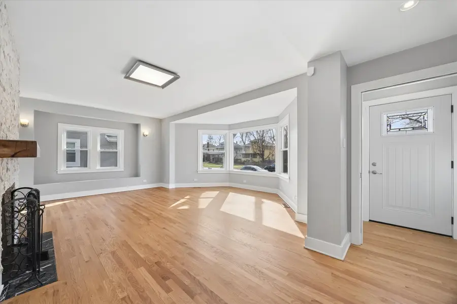 542 N Ridgeland Avenue, Oak Park, IL 60302 - #3