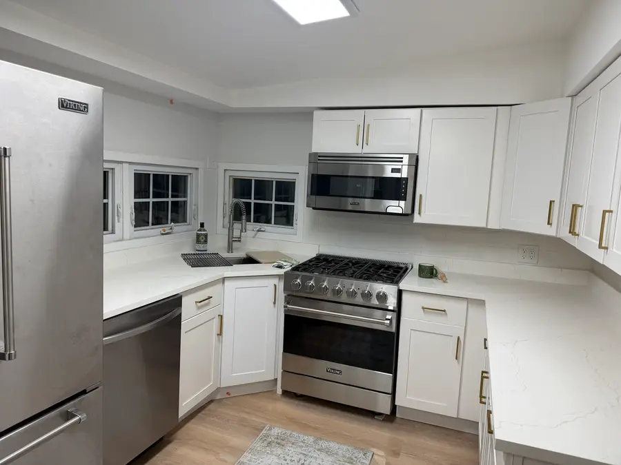 423 S Center Street, Bensenville, IL 60106 - #3