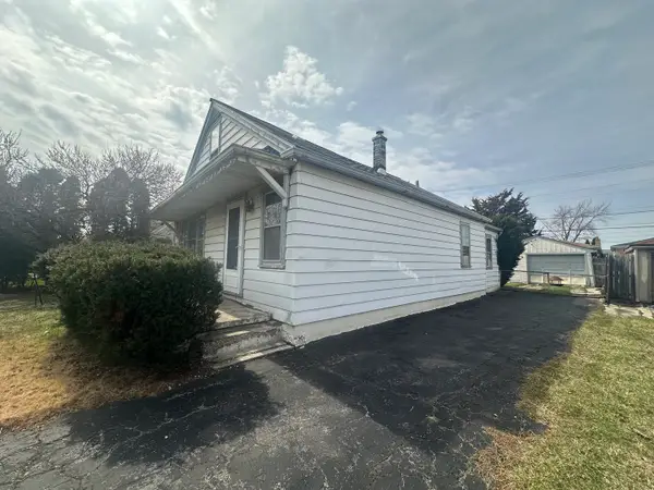 7712 New Castle Avenue, Burbank, IL 60459