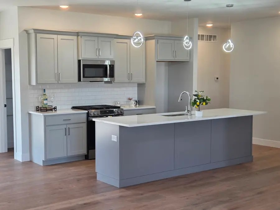 2905 Binghamton Lane, Bloomington, IL 61705 - #3