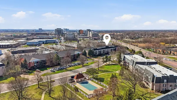 5001 Carriage Way Drive #116, Rolling Meadows, IL 60008