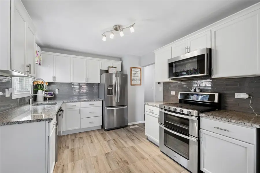 3124 Madison Street, Bellwood, IL 60104 - #3