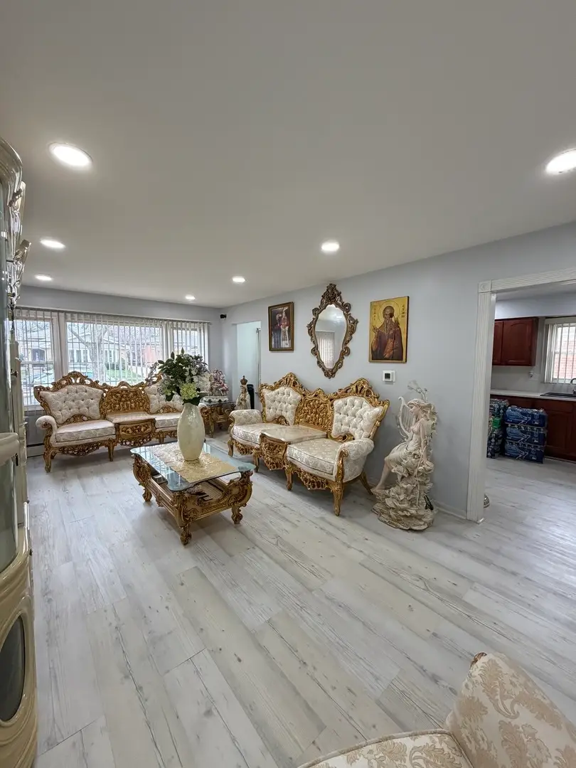 1643 Sycamore Street, Des Plaines, IL 60018 - #2