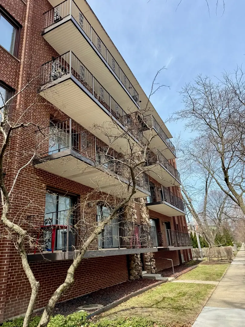 5200 Oakton Street #105, Skokie, IL 60077 - #2