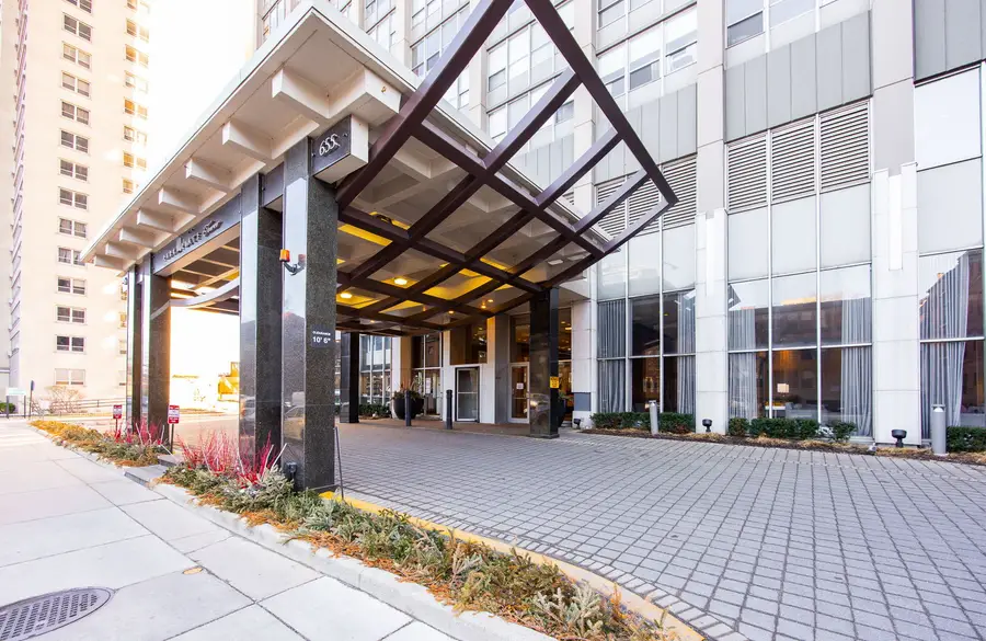 655 W Irving Park Road #3708, Chicago, IL 60613 - #2