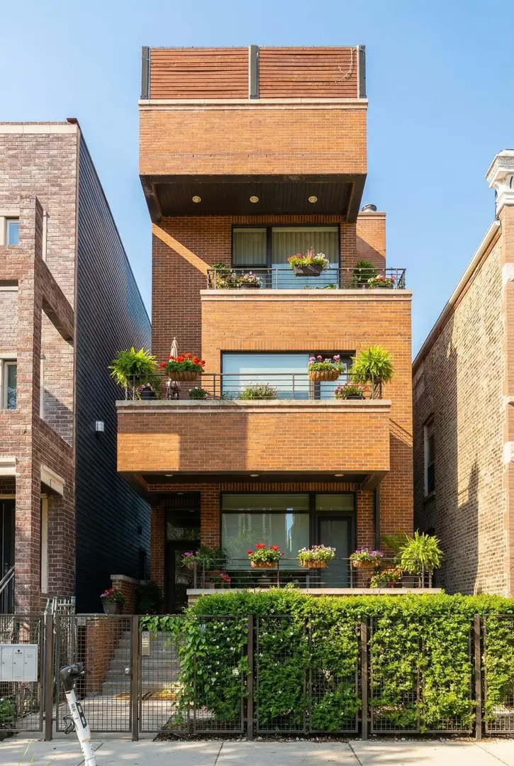 939 N Winchester Avenue #2, Chicago, IL 60622 - #1