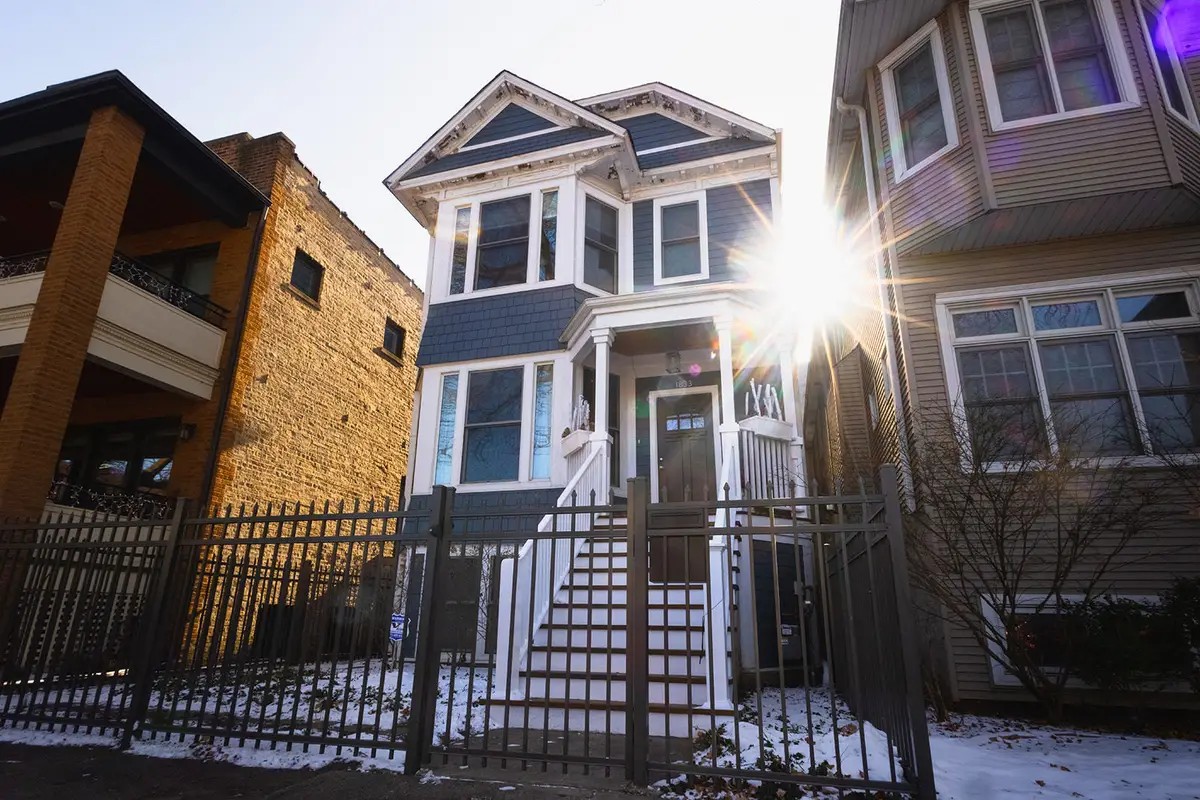 1833 W Cuyler Avenue, Chicago, IL 60613 - #1