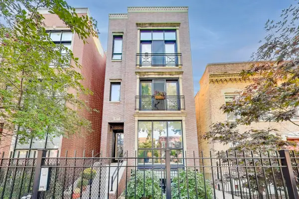 857 N Hermitage Avenue #2, Chicago, IL 60622