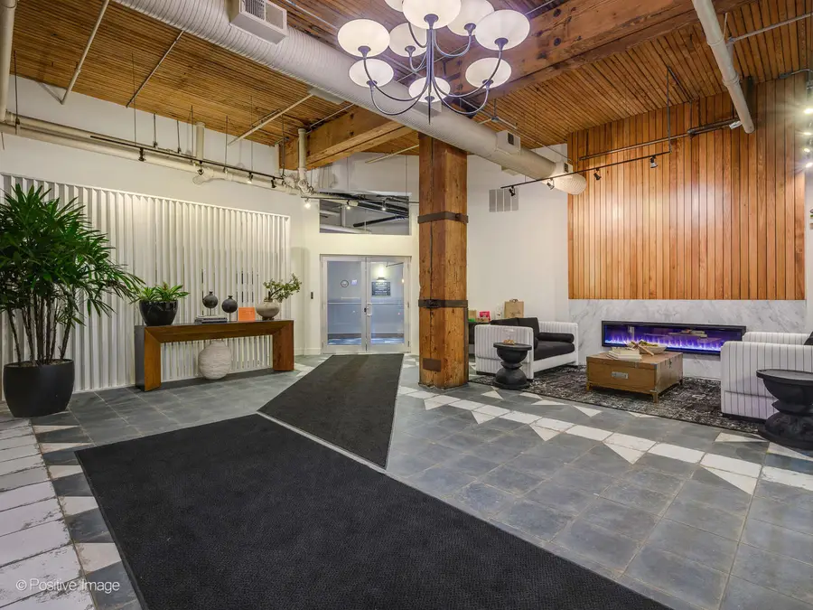 360 W Illinois Street #8F, Chicago, IL 60654 - #2