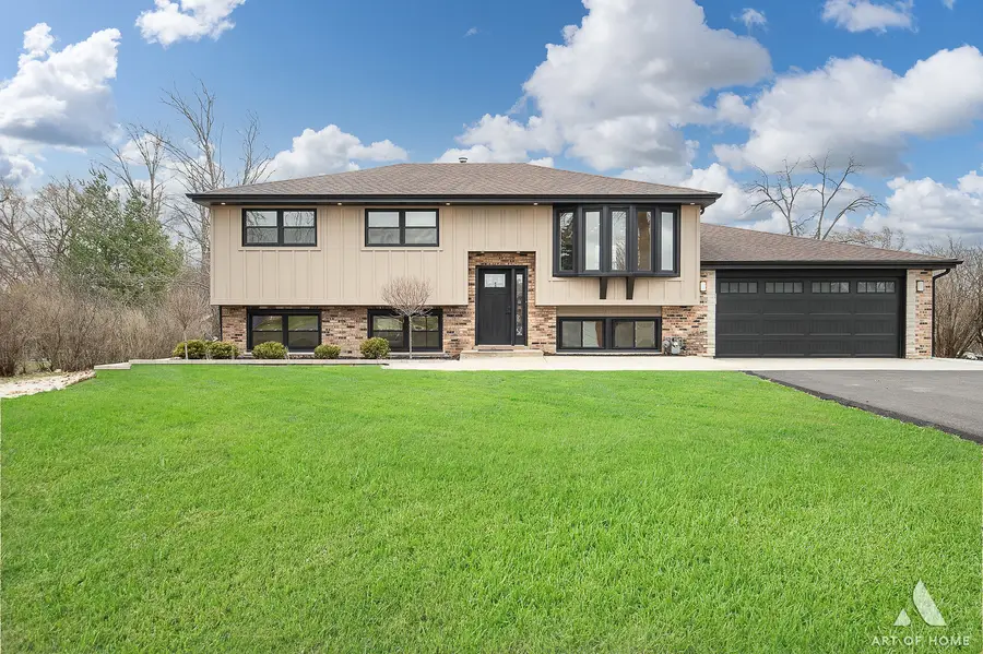 10521 Fitzsimmons Drive, Palos Park, IL 60464 - #2