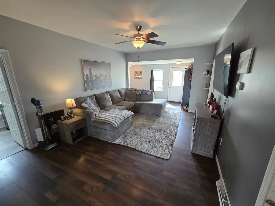 170 W Maple Street, Coal City, IL 60416 - #2