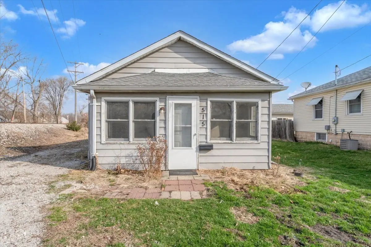 515 2nd Avenue W, Milan, IL 61264 - #1