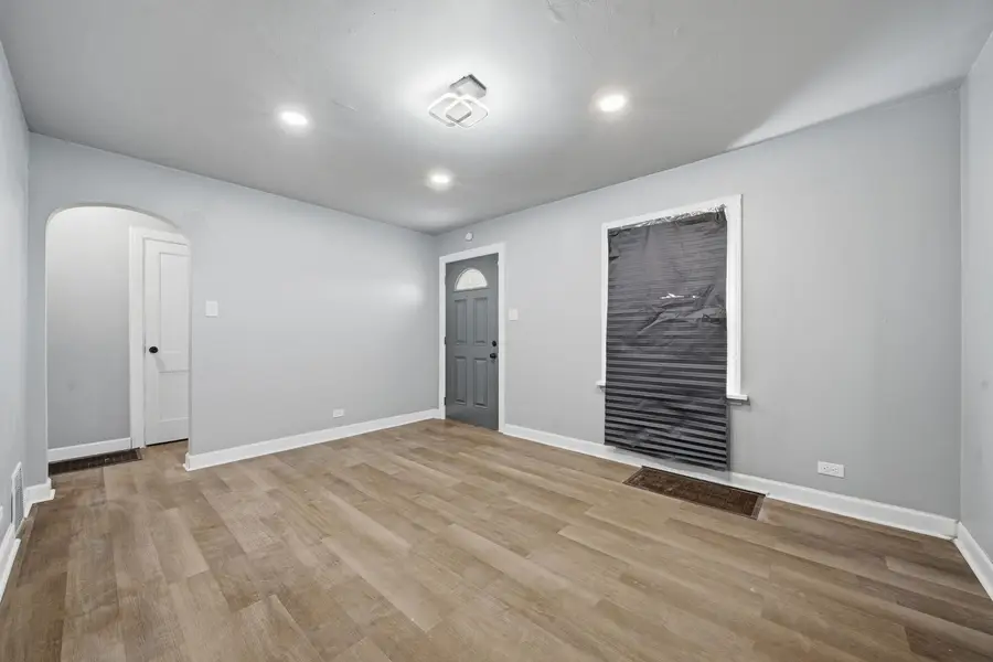 107 E 149th Street, Harvey, IL 60426 - #3