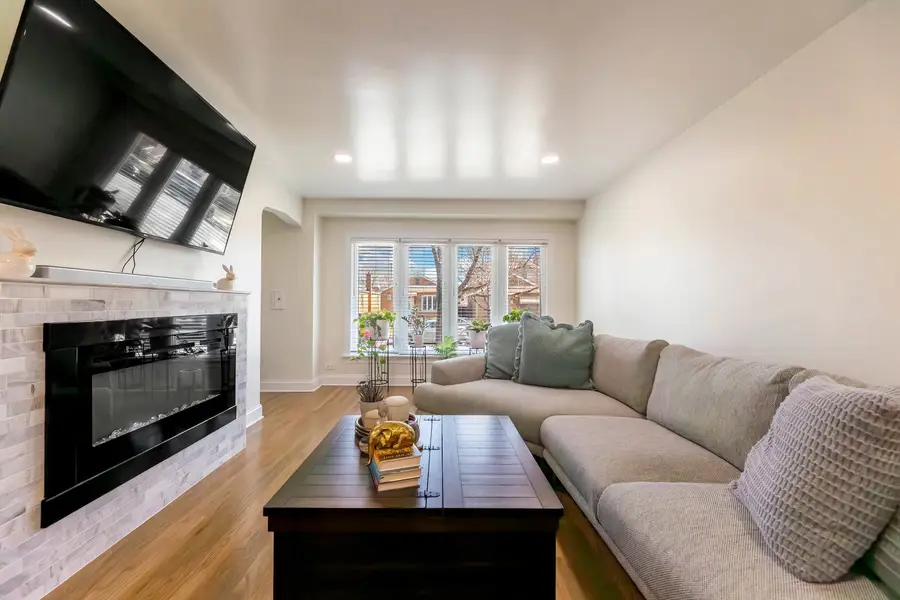 5202 S Central Avenue, Chicago, IL 60638 - #2