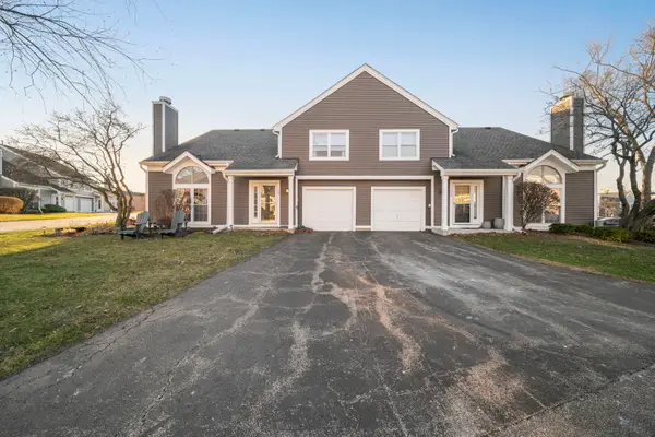 1232 N Knollwood Drive, Palatine, IL 60067