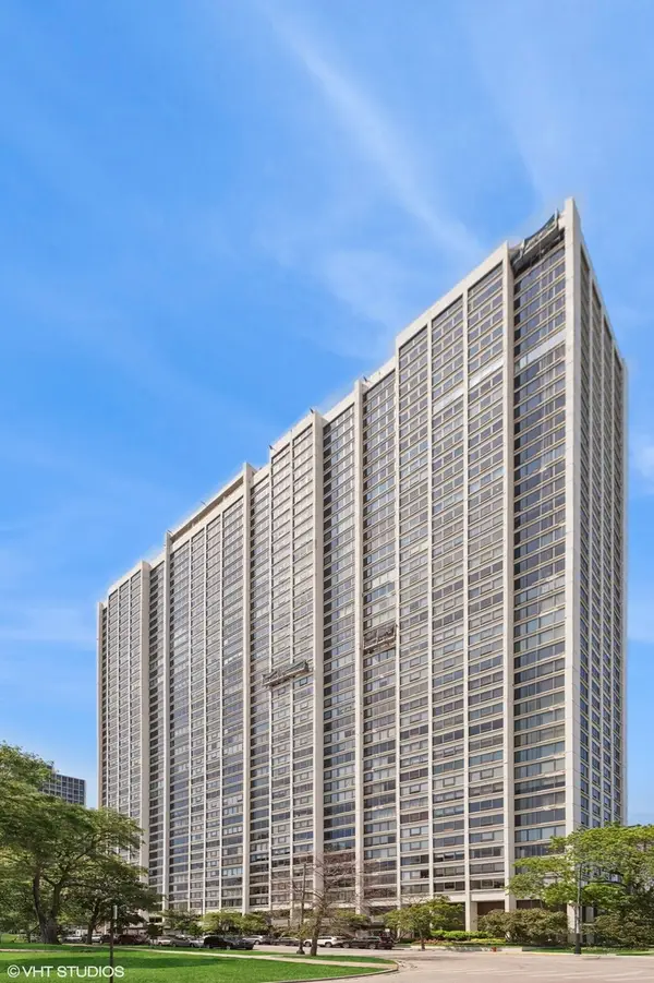 2800 N Lake Shore Drive #4117, Chicago, IL 60657