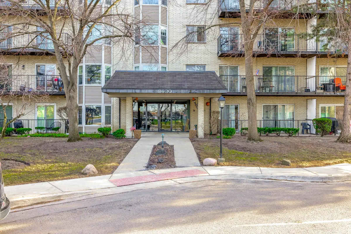 8630 Waukegan Road #317, Morton Grove, IL 60053 - #1