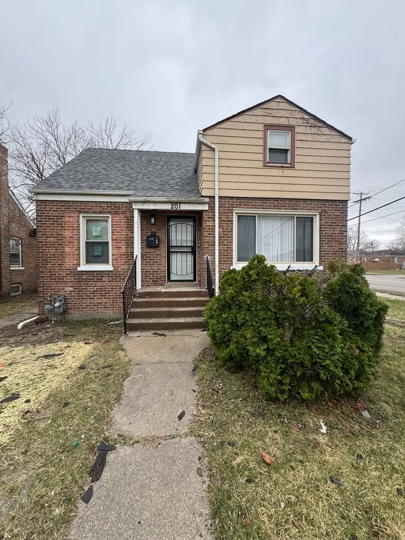 201 E 140th Place, Dolton, IL 60419 - #1