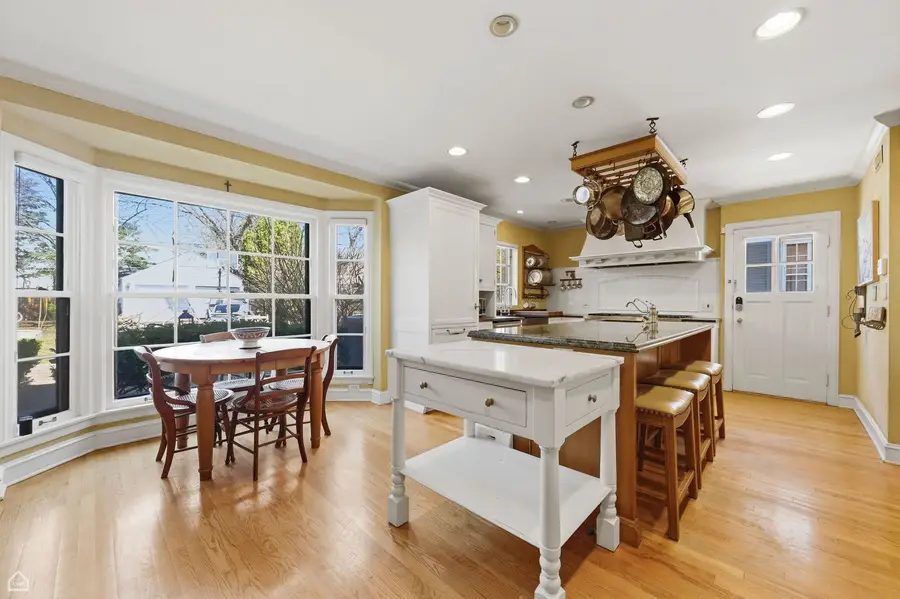 1940 Chestnut Avenue, Wilmette, IL 60091 - #2