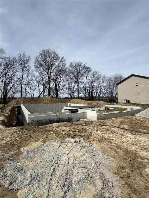 433 Foxtail Drive, Freeburg, IL 62243 - #2