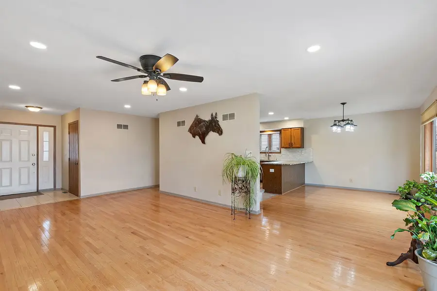 510 Eisenhower Street, Marengo, IL 60152 - #3