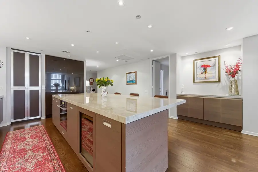 680 N Lake Shore Drive #1410, Chicago, IL 60611 - #3