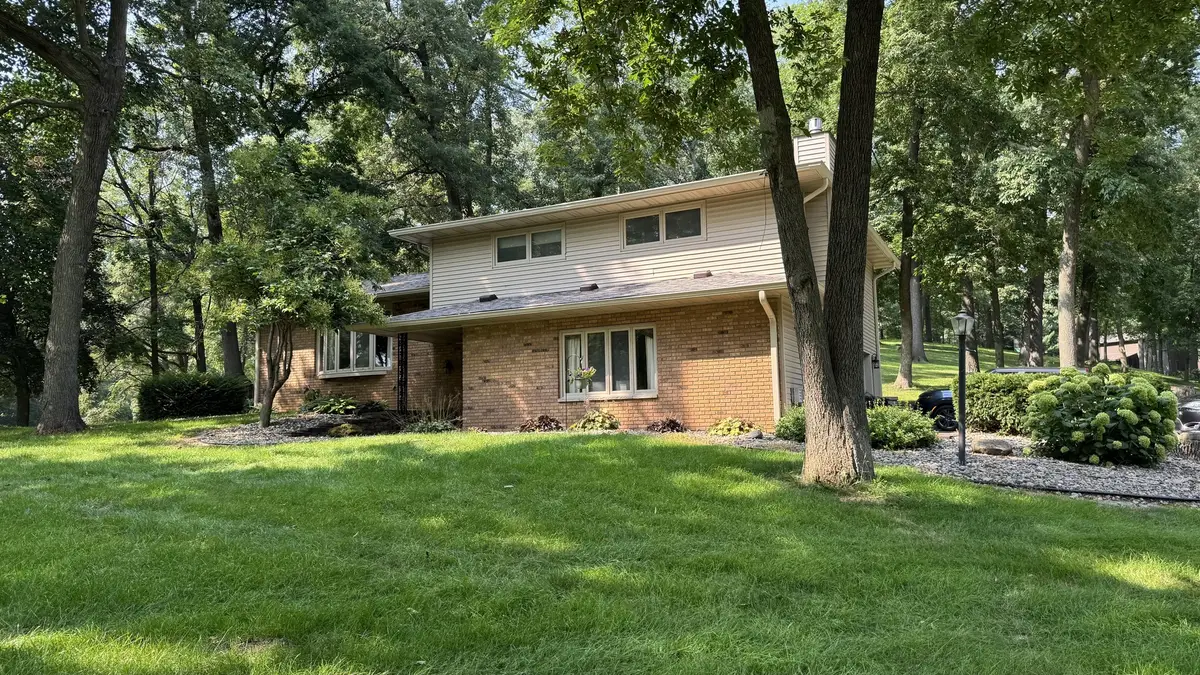 3309 Valley Drive, Geneseo, IL 52722 - #1