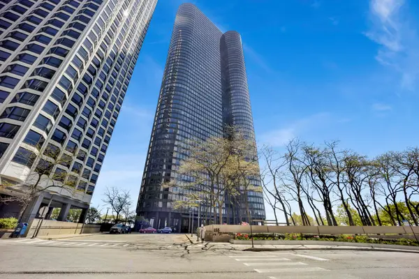 155 N Harbor Drive #212-213, Chicago, IL 60601