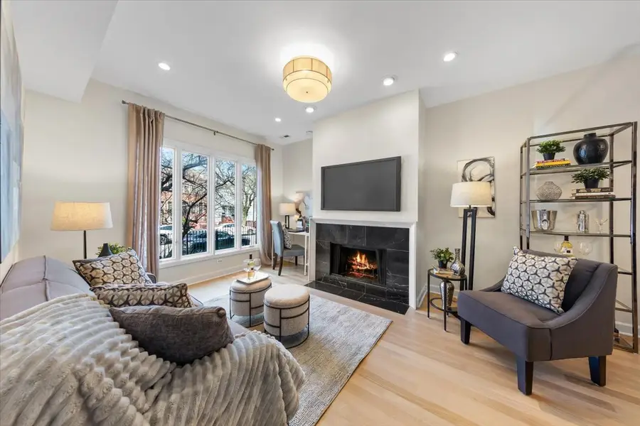 1445 W Walton Street #1, Chicago, IL 60642 - #2