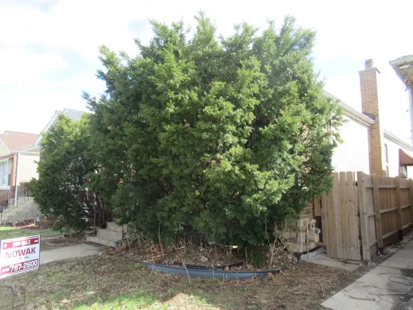 4737 S Leamington Avenue, Chicago, IL 60638